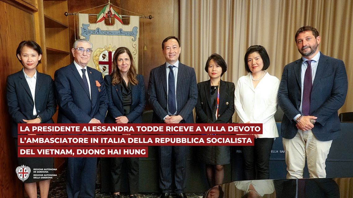 La presidente Todde riceve a Villa Devoto l’ambasciatore in Italia della Repubblica socialista del Vietnam, Duong Hai Hung