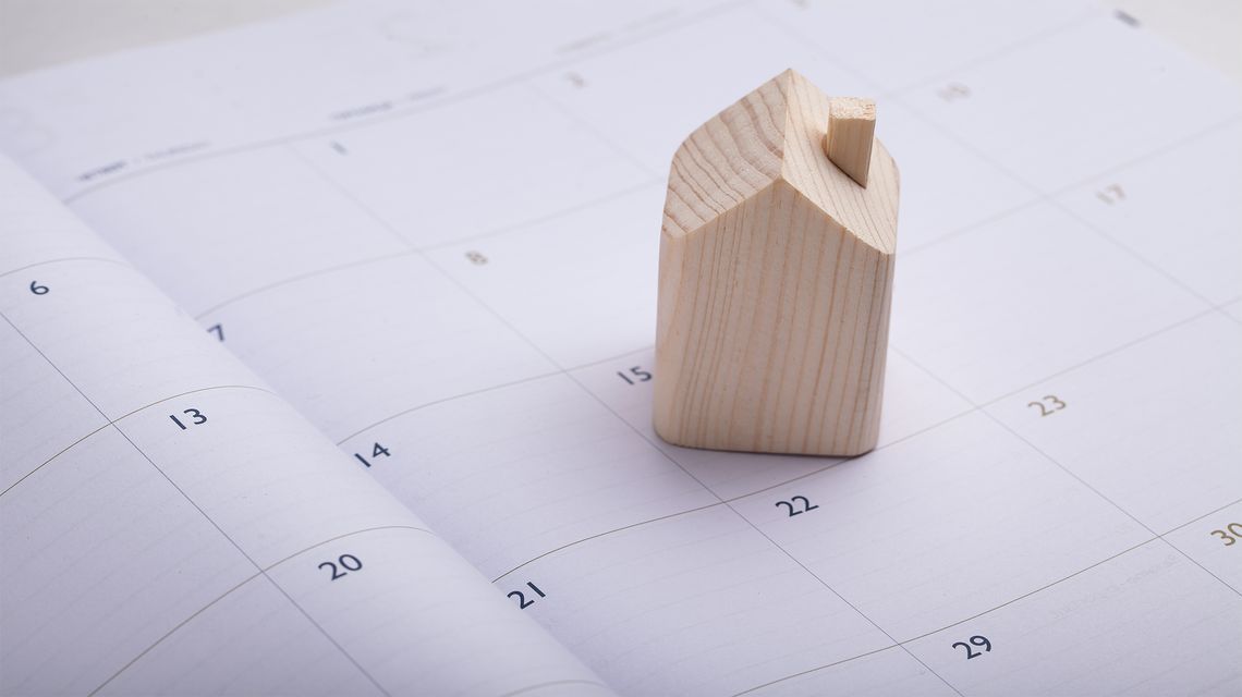 Modellino di casa in legno