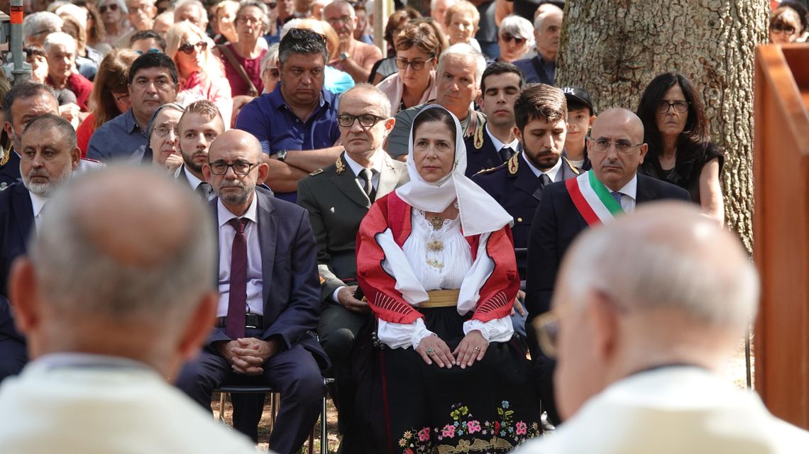 La presidente della Regione, Alessandra Todde, oggi a Nuoro alle celebrazioni religiose della 125ª Festa del Redentore