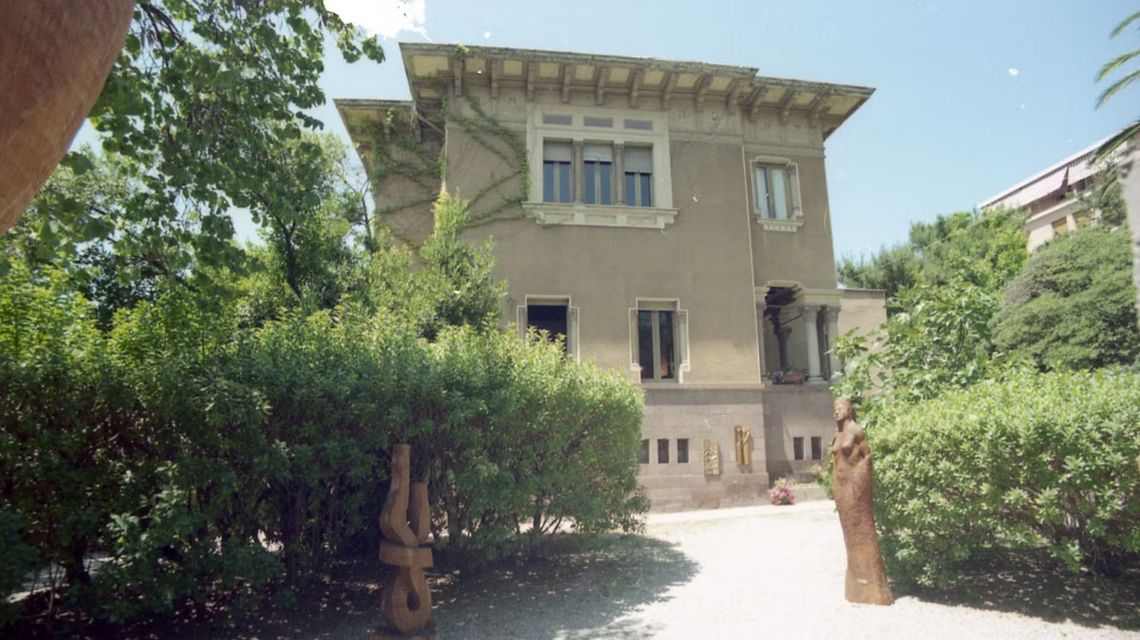 Villa Pozzo, già Villa Caria, a Sassari