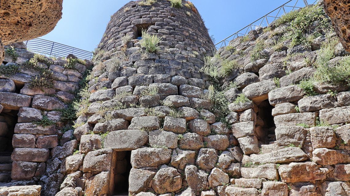 Nuraghe di Santu Antine