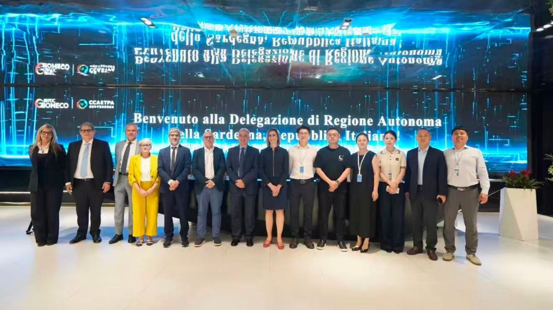 L'assessora dei Trasporti, Barbara Manca, in missione istituzionale nella regione del Sichuan, in Cina
