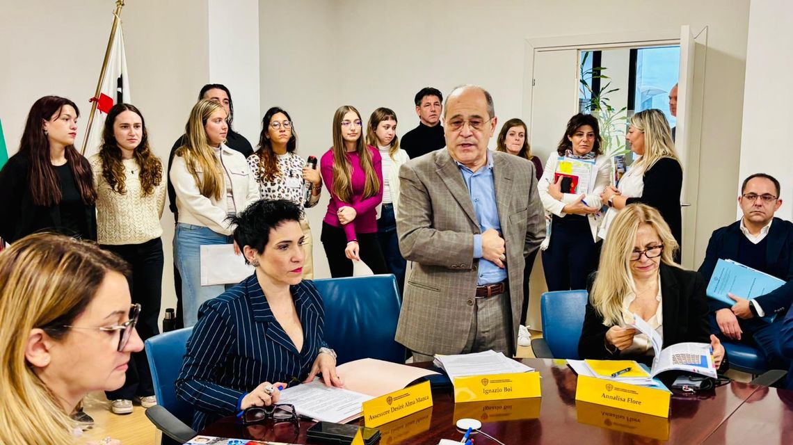 L'assessora del Lavoro, Formazione Professionale, Cooperazione e Sicurezza Sociale, Desirè Alma Manca