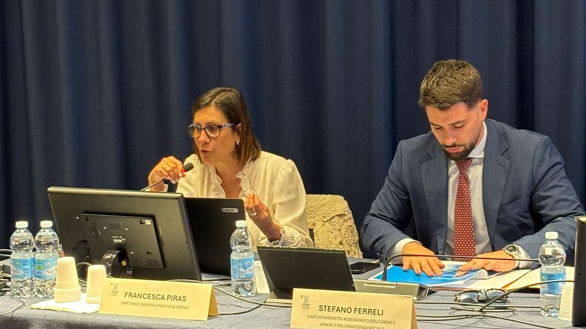 La Direttrice Generale delle Politiche Sociali, Francesca Piras e il Capo di Gabinetto dell'Assessorato regionale della Sanità, Stefano Ferreli