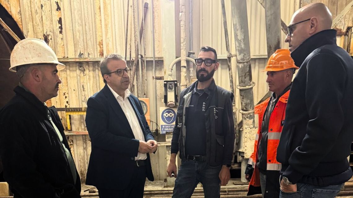 L'assessore dell'Industria, Emanuele Cani incontra i lavoratori a Portoscuso