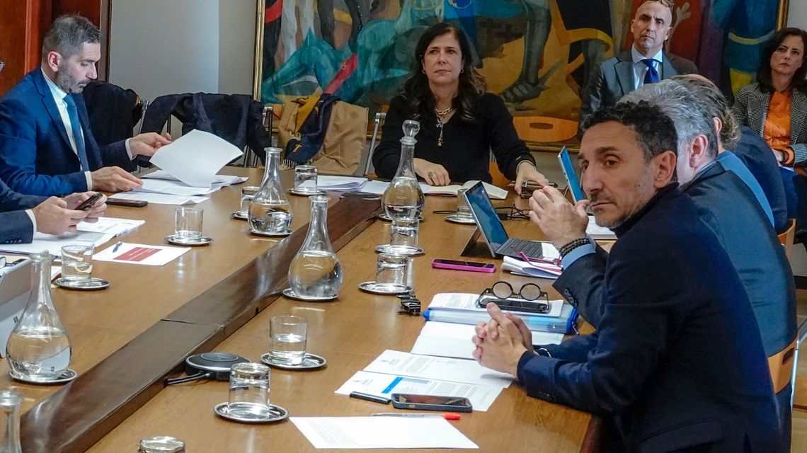 La Presidente della Regione Autonoma della Sardegna, Alessandra Todde con l'assessore dei Lavori Pubblici, Antonio Piu