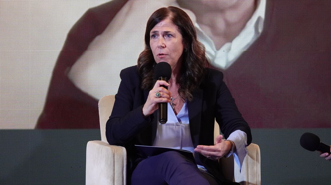 La presidente della Regione Sardegna, Alessandra Todde, al MED FEST di Olbia